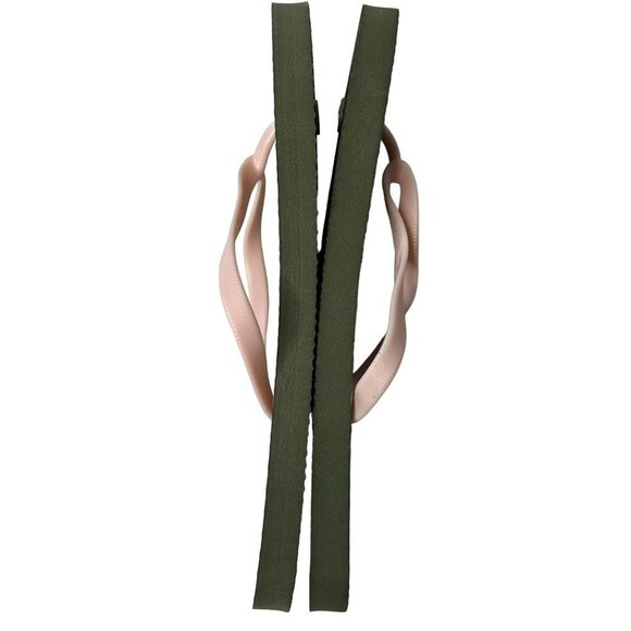 OLD Navy Flip Flops Womens 5-6 Green Camo Sandles Vinyl Thongs - Picture 7 of 8